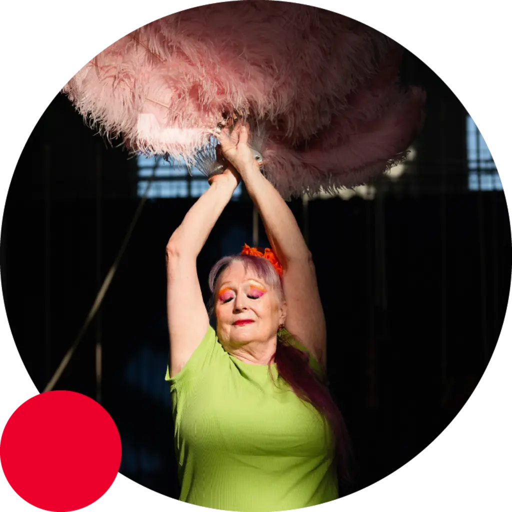 woman dancing